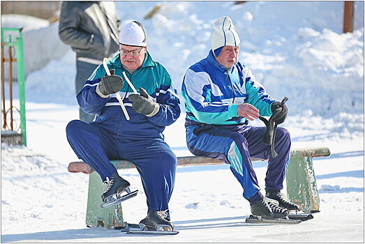 Участники «Московского долголетия» из СВАО будут кататься на лыжах и коньках