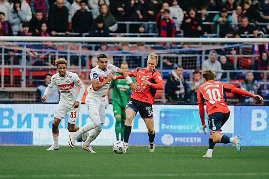 Газзаев: четыре команды претендуют на золото. За что борется "Спартак"? Сложно ответить на ваш вопрос