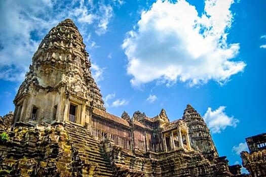 Братчанин лишился 4 тысяч долларов в надежде получить несуществующее наследство из Камбоджи