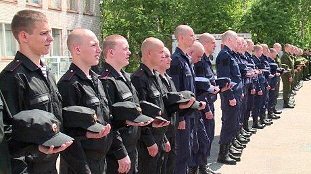 Больше тысячи пензенцев отправятся защищать Родину