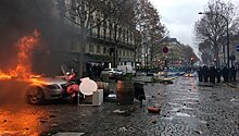 Во Франции задумались о введении чрезвычайного положения