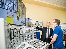 Наталья Комарова встретилась с нефтяниками
