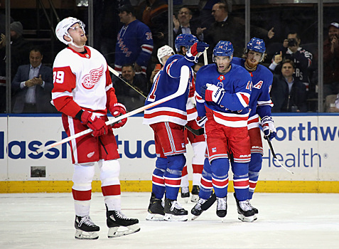 «Детройт» провалил премьеру «Russian Five»