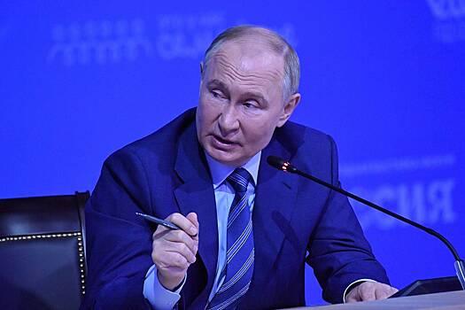 Россияне оценили работу Путина на посту президента