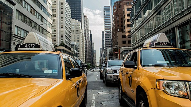 Нью-Йорк запретил продажу автомобилей с ДВС после 2035 года