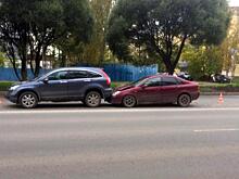 Автоледи получила травмы, влетев в иномарку в Вологде