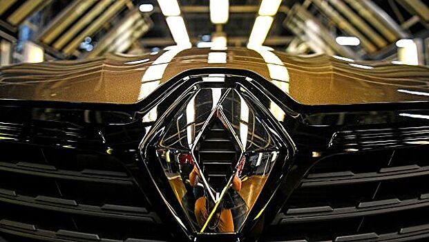 Опубликованы "шпионские" фото нового Renault Logan