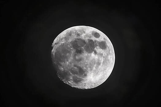 В России разработают рацион питания для полетов к Луне