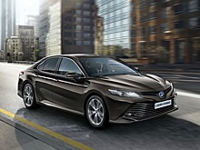 На смену Avensis: Toyota Camry возвращается в Европу