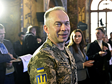 Стало известно о регулярных контактах главкома ВСУ с Россией