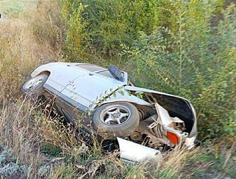Недалеко от Хворостянки погиб водитель Lada-2112, съехавший в кювет