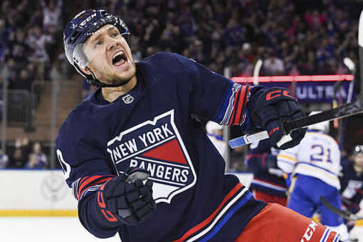 Хоккеист Панарин стал восьмым россиянином в НХЛ с 100 очками за сезон
