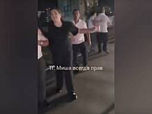 Россияне подрались в кафе из-за политики и попали на видео
