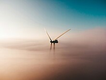 Россия разработает ветряные и солнечные электростанции для Арктики