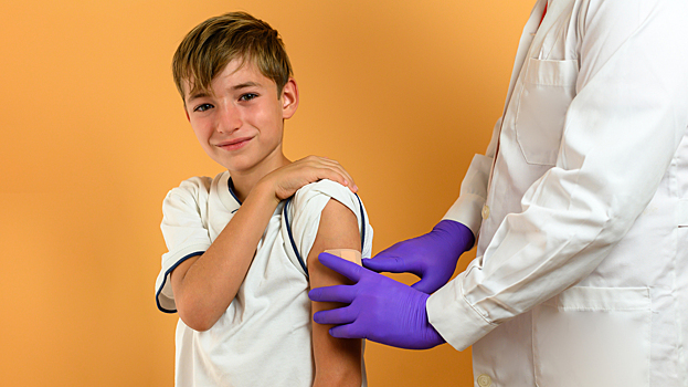 Стоит ли делать прививку от гриппа: 5 главных вопросов родителей