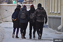 Школьники первой смены не пойдут на уроки из-за холодов в ХМАО