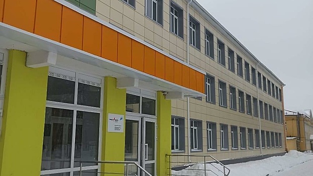 Специалисты стройконтроля приняли после капремонта школу в Рузском округе