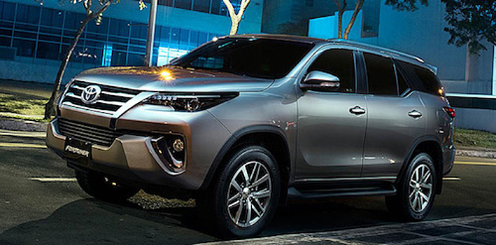 Toyota привезет в РФ новый рамный внедорожник Fortuner