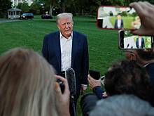Трамп обвинил демократов в попытке импичмента