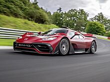 Mercedes отзывает почти все гиперкары AMG One из-за риска пожара. Такой есть у Расселла