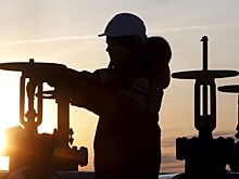 Названы объемы ущерба от шторма "Харви" для нефтедобычи