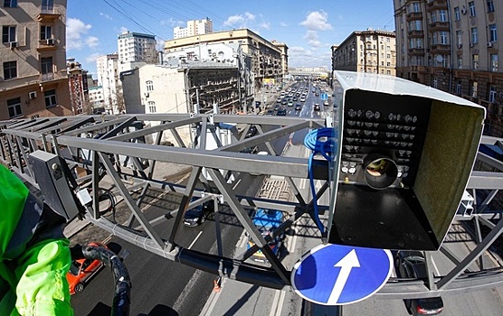 В Госдуме призвали ввести ответственность за неправильную установку камер на дорогахВ Госдуме призвали ввести ответственность за неправильную установку камер на дорогах