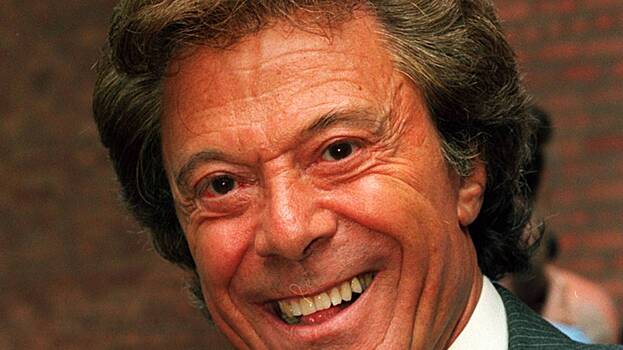 Британский актер и хореограф Лайонел Блэр умер на 93-м году жизни