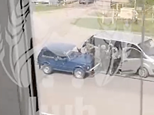 Момент взрыва "Нивы" при штурме в Ейске попал на видео