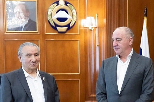 Писатель Исхак Машбаш получил высшую награду Карачаево-Черкесии