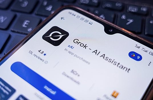 Нейросеть Grok будет ежедневно обрабатывать около 100 млн постов в X