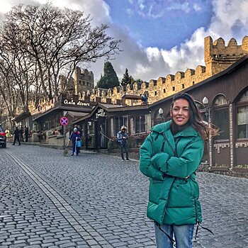 «Какой красивый город!»: Алсу прогулялась по Баку