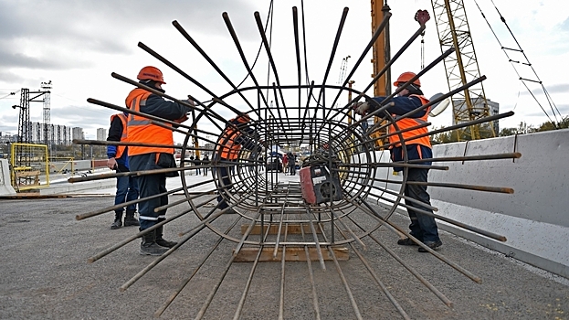 Более 100 км дорог построили в Москве с начала года