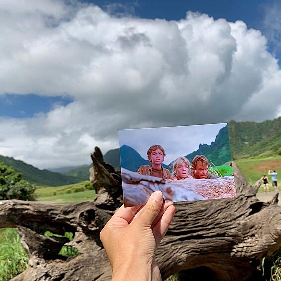 А это кадр из фильма "Парк юрского периода". Его снимали на Гавайском острове Оаху.