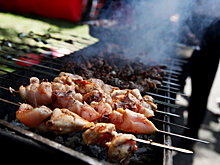 Роспотребнадзор дал советы, как выбрать мясо для шашлыка