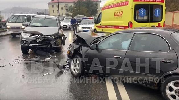 Серьезное ДТП произошло в центре Владивостока