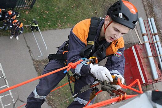 Москвичи победили в финале национального чемпионата WorldSkills "Навыки мудрых"