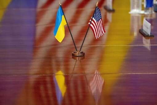 Дэвис: США могут прекратить помогать Украине из-за операции против Ирана