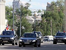 Полиция начала проверку по видео со свадебным кортежем полицейского в Москве