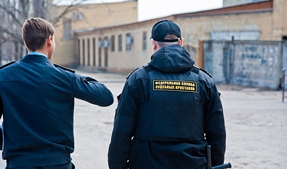 Приставы помогли волгоградцам получить больше 72 млн рублей зарплаты