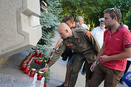 В Севастополе почтили память погибших подводников