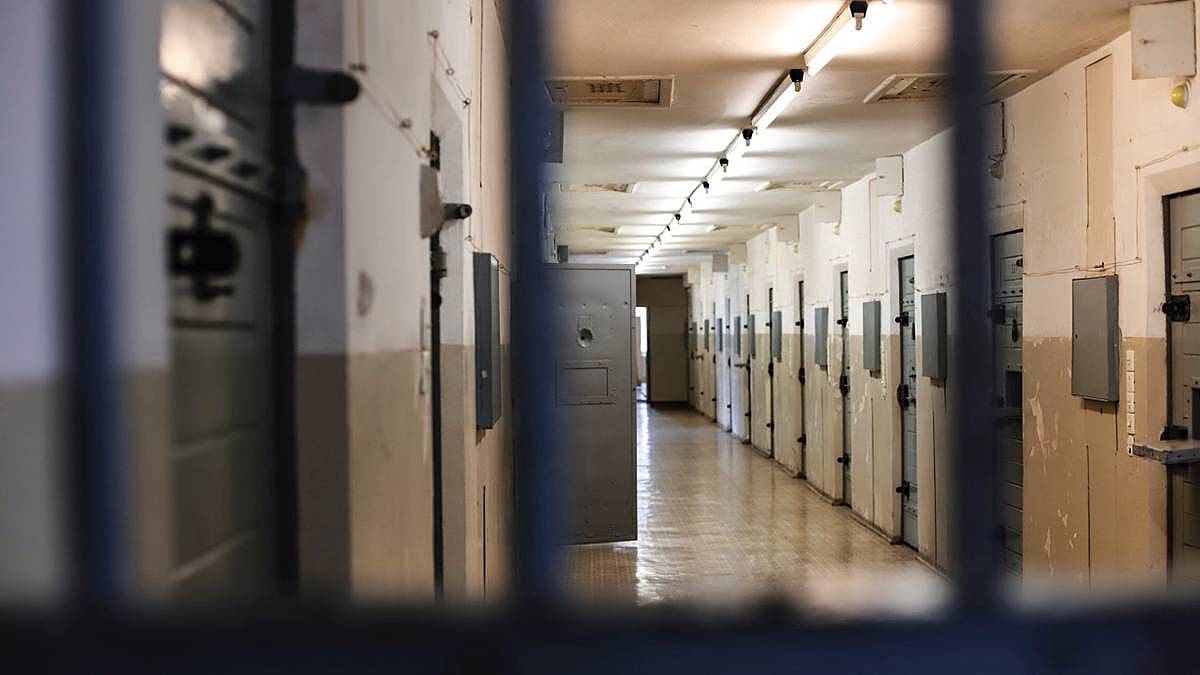 ОНК разрешат покамерный обход заключенных московских СИЗО