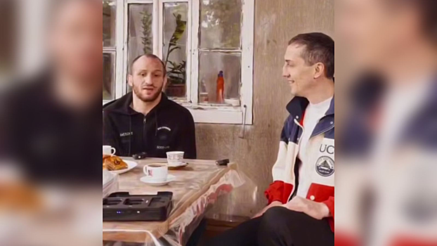 Mellstroy купил квартиру бойцу MMA из Краснодара после вирусного видео