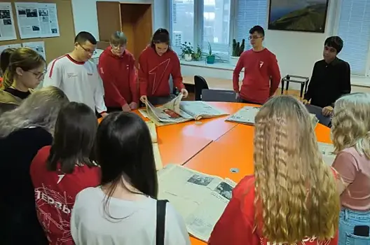 Активисты "Движения Первых" побывали в гостях у медиаагентства "Самара 450"