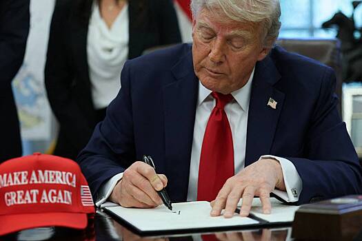 Трамп подписал указ о развитии глубоководной добычи полезных ископаемых