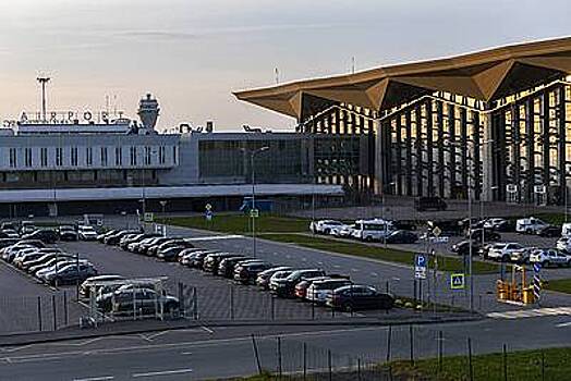 На борту задымившегося самолета в Пулково присутствовала делегация из Вьетнама