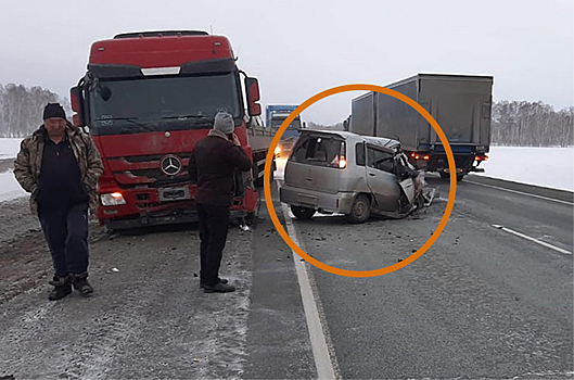 На Чуйском тракте в автокатастрофе погибла водитель Nissan