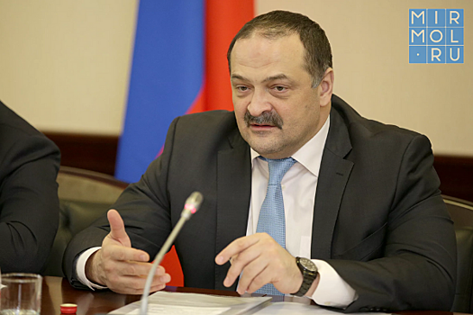 Меликов поручил создать дежурные группы на период праздничных дней