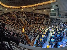 Прекрасный подарок к прекрасному празднику