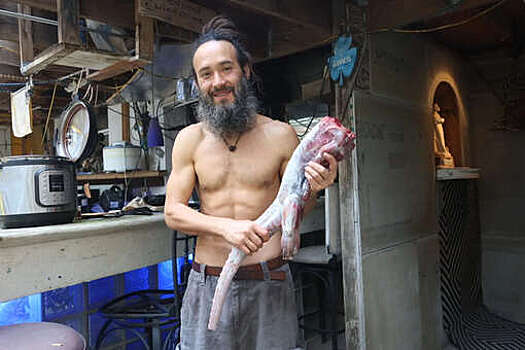 NYP: житель США перешел на питание падалью и дикоросом из-за любви к природе