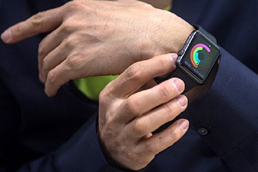 Нехватку Apple Watch объяснили браком